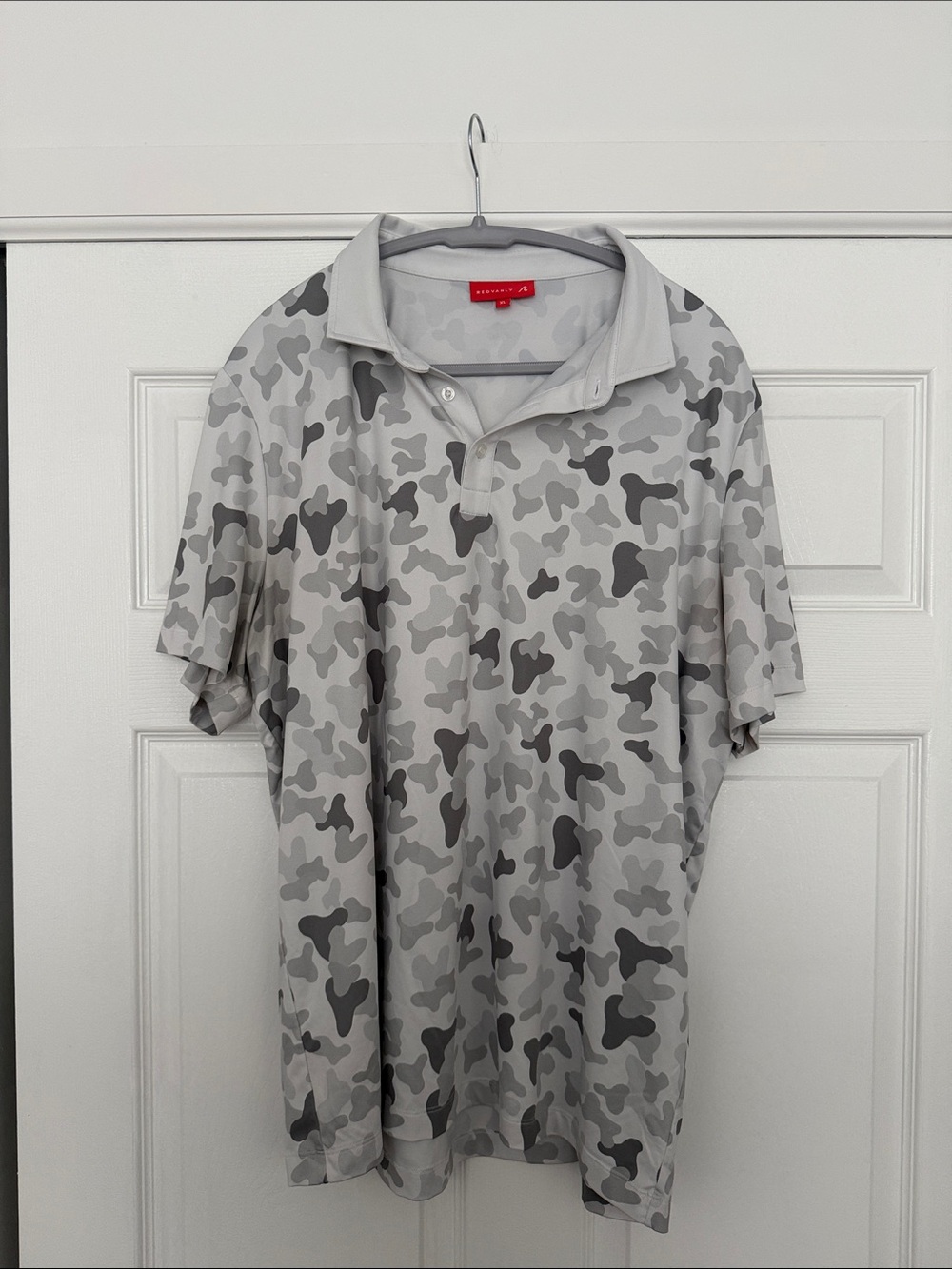 Men's Gray Camo Polo Shirt - Lightweight Performance